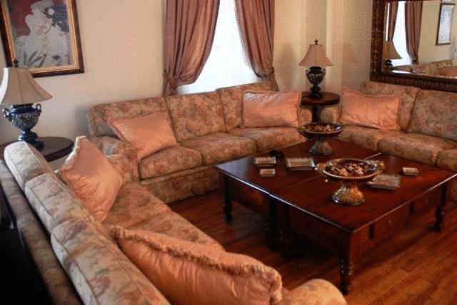 Korina Gallery Hotel Вати Экстерьер фото