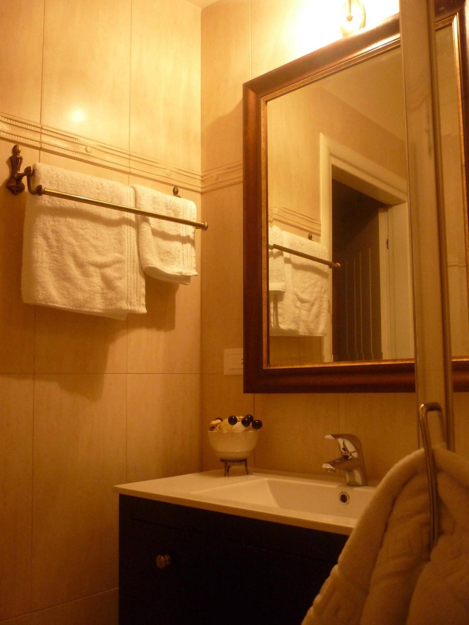 Korina Gallery Hotel Вати Экстерьер фото