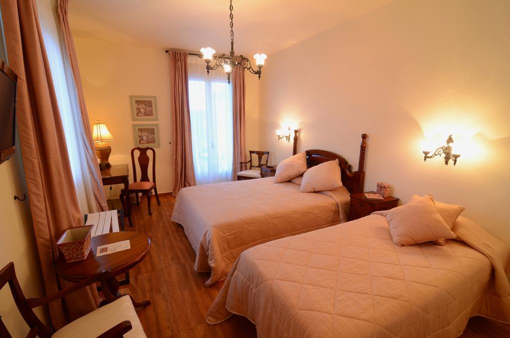 Korina Gallery Hotel Вати Экстерьер фото