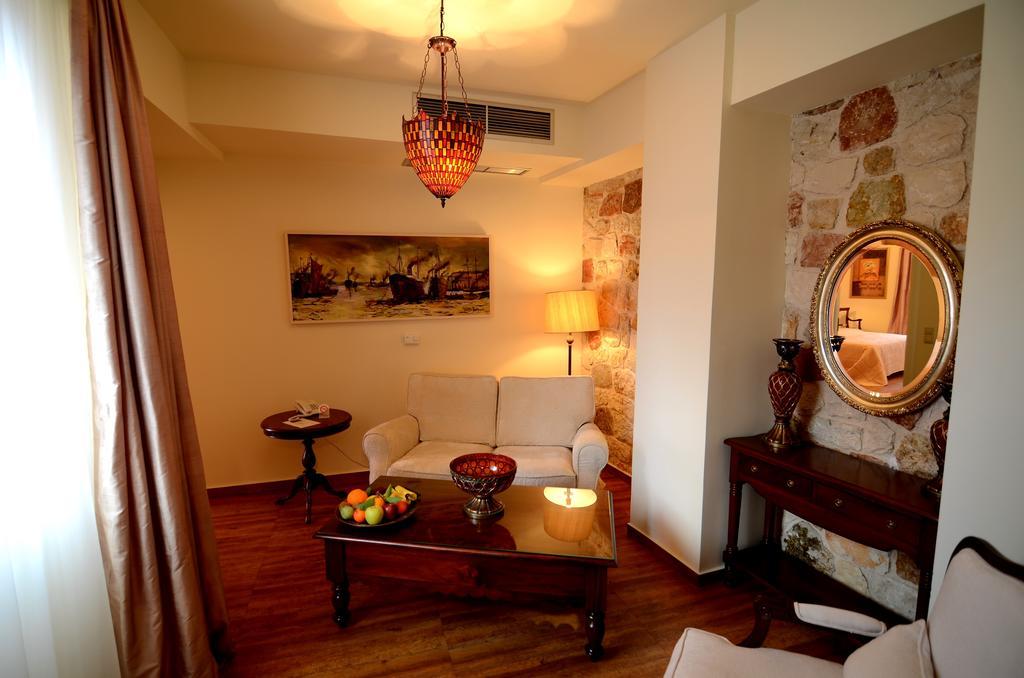 Korina Gallery Hotel Вати Экстерьер фото