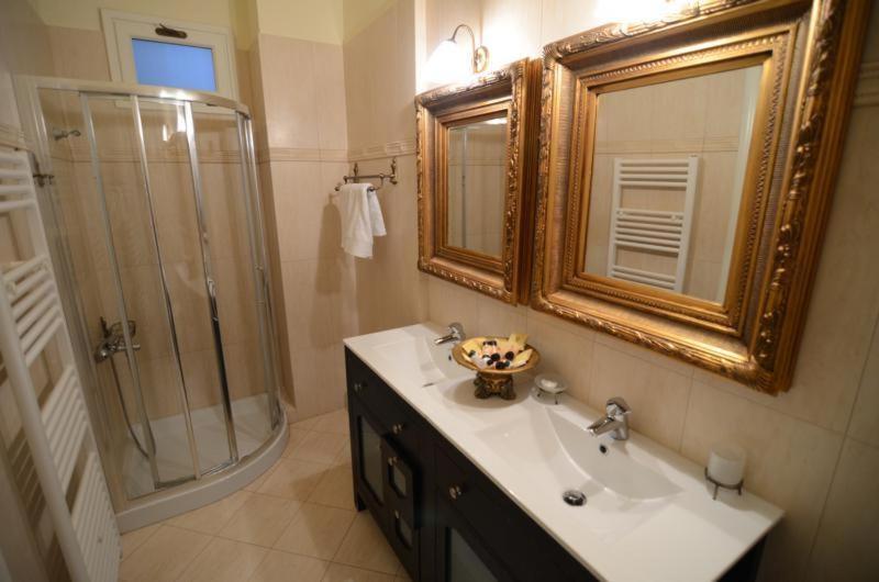 Korina Gallery Hotel Вати Номер фото